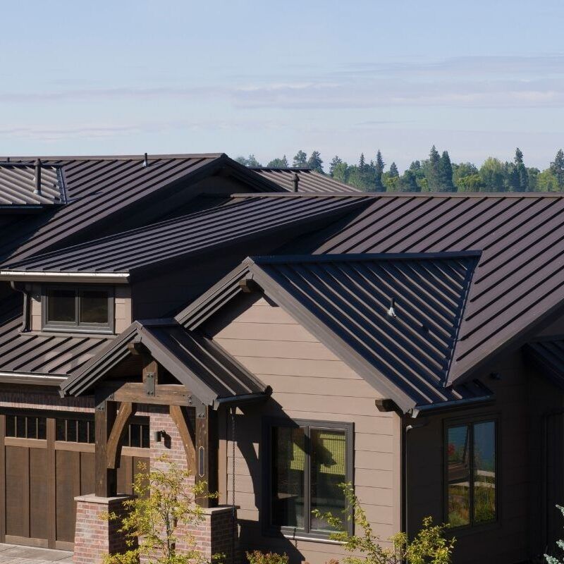 Why Choose Metal Roofing for Building a New Home