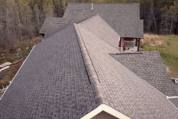 GRANTSIDEROAD.00_00_33_04.Still018