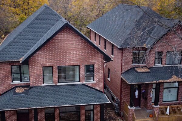 STANLEY.00_00_16_03.Still010